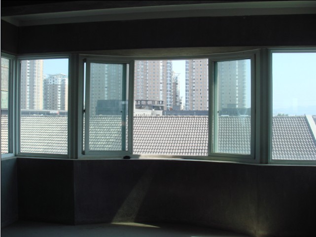 阳台.jpg
