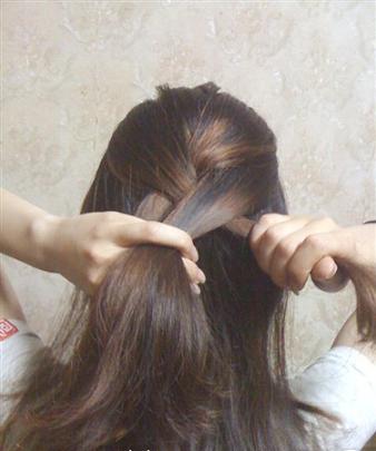 真人秀韩国风扎<em>头发</em>的方法 - 结婚讨论 - 家庭装